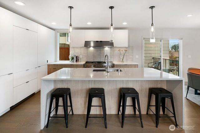 1601 E Jefferson Street, Seattle, WA 98122