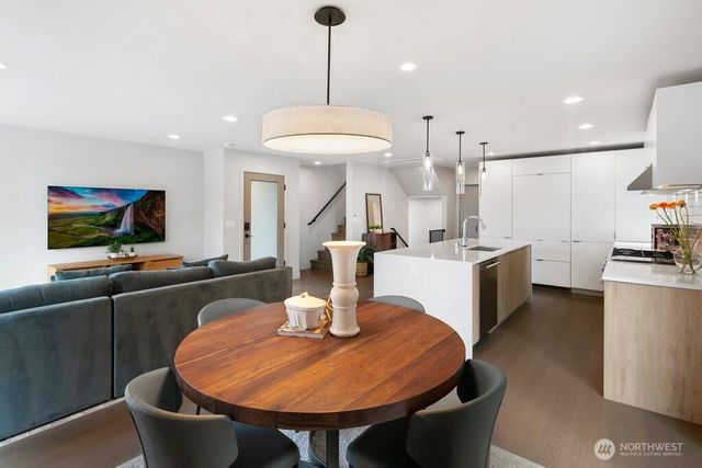 1601 E Jefferson Street, Seattle, WA 98122