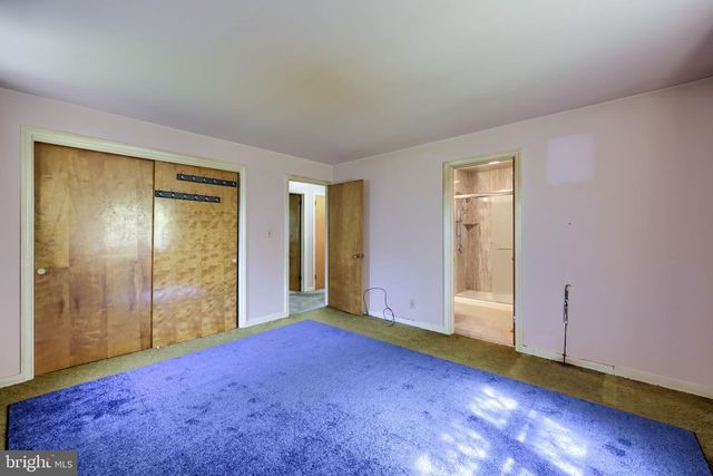 42 OAK LN, Stevens, PA 17578