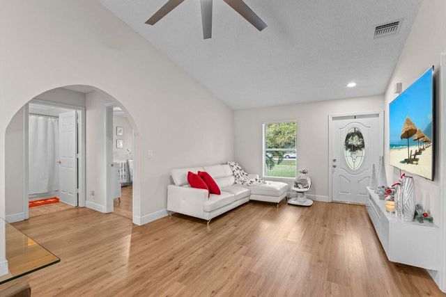 14702 Key Lime Boulevard, Loxahatchee, FL 33470