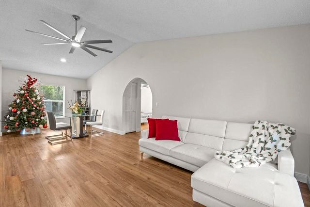 14702 Key Lime Boulevard, Loxahatchee, FL 33470