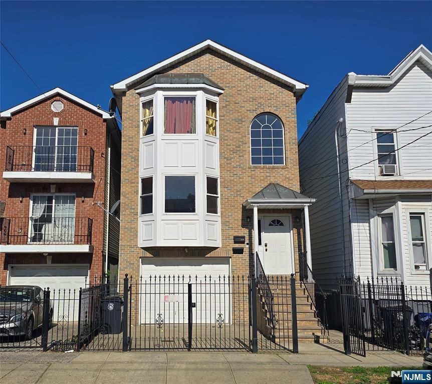 22 Wakeman Avenue 2nd fl., Newark, NJ 07104