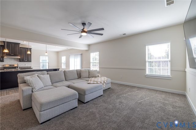 9200 Fairfield Farm Ct, Mechanicsville, VA 23116