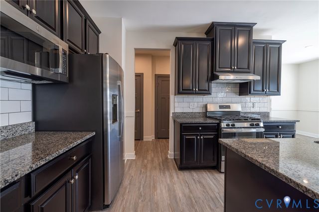 9200 Fairfield Farm Ct, Mechanicsville, VA 23116