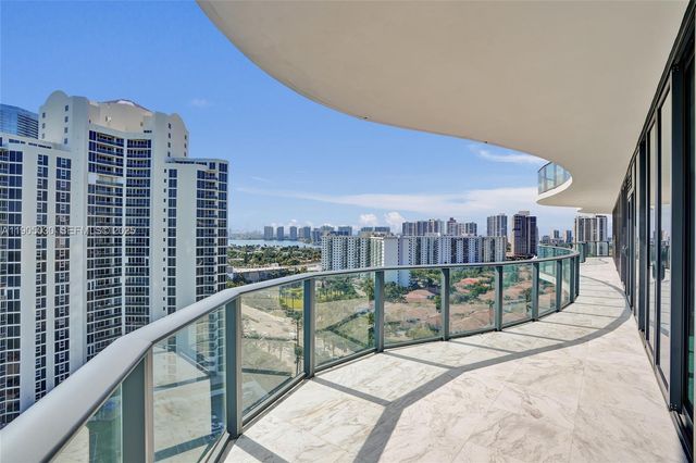 19575 Collins Ave 16, Sunny Isles Beach, FL 33160
