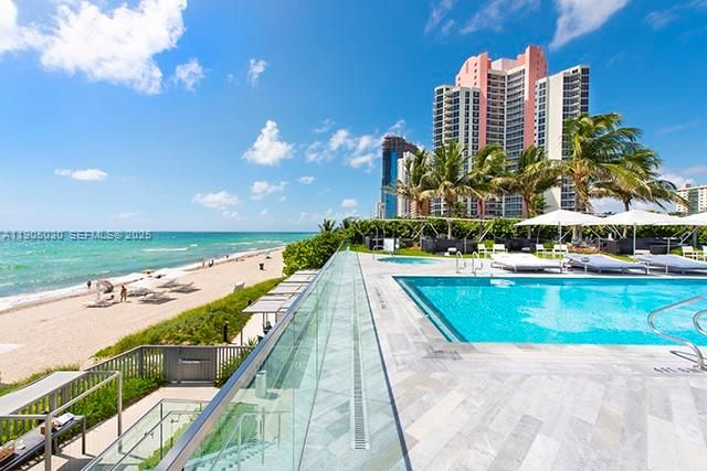 19575 Collins Ave 16, Sunny Isles Beach, FL 33160