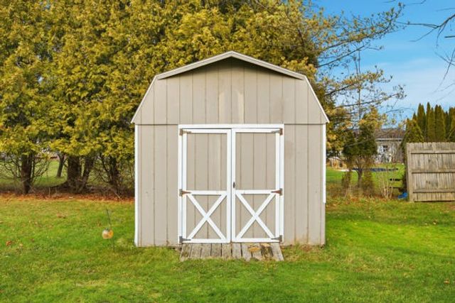 2034 Rainbow Lane, Lima, NY 14485