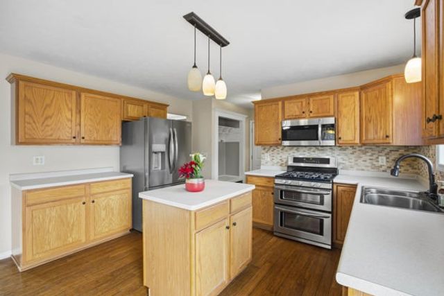 2034 Rainbow Lane, Lima, NY 14485