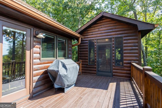 194 Squirrel Chase, Morganton, GA 30560