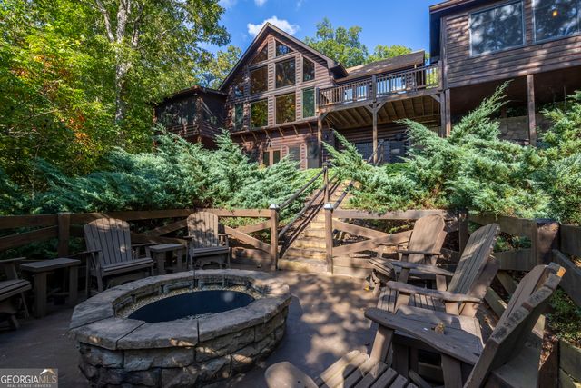 194 Squirrel Chase, Morganton, GA 30560