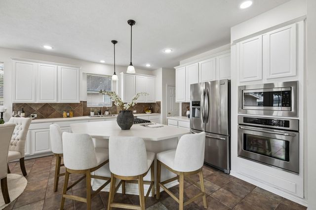 3757 Coral Reef Drive, Seabrook, TX 77586