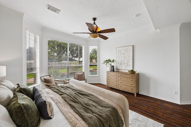 3757 Coral Reef Drive, Seabrook, TX 77586