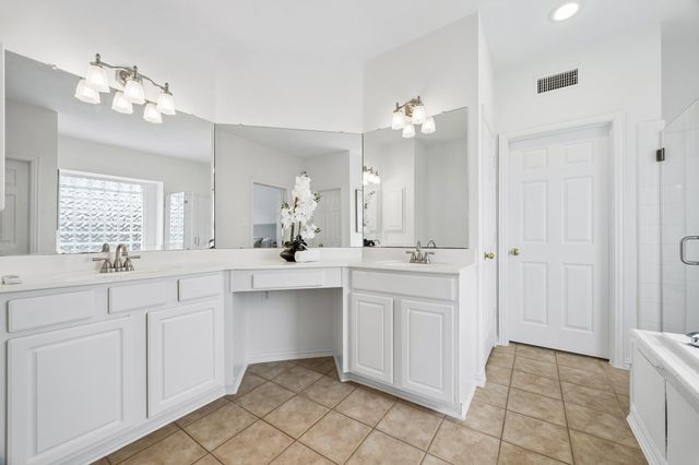 3757 Coral Reef Drive, Seabrook, TX 77586