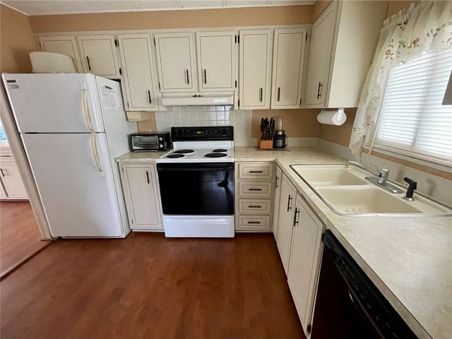 140 MOUNTAIN FIR DRIVE, Palm Harbor, FL 34684