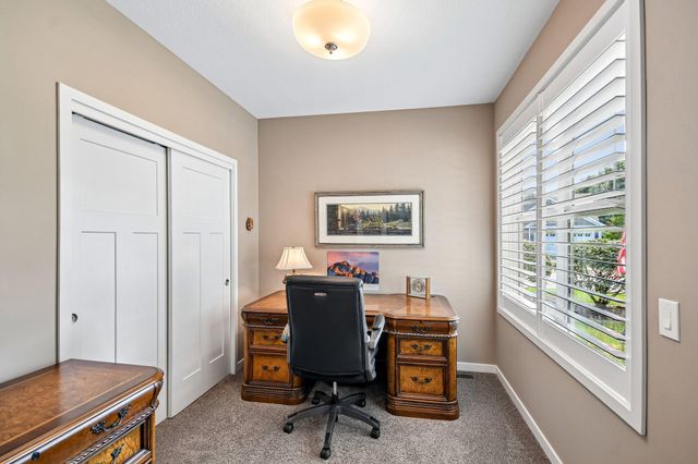 14318 Shore Crest Drive NW, Prior Lake, MN 55372