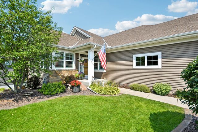 14318 Shore Crest Drive NW, Prior Lake, MN 55372