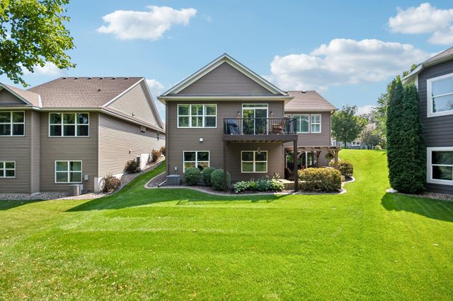 14318 Shore Crest Drive NW, Prior Lake, MN 55372