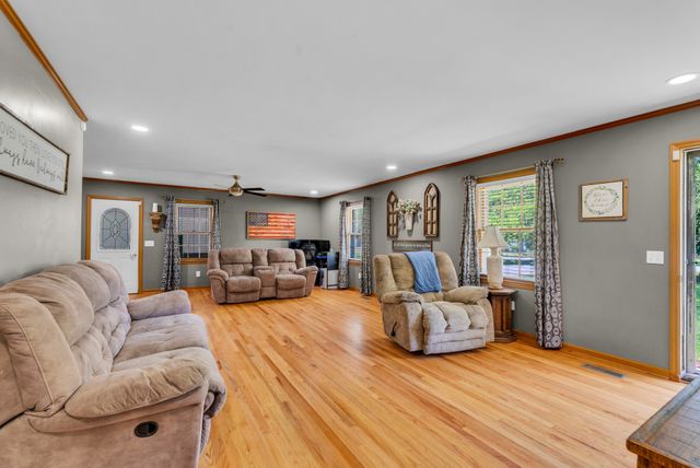 120 Boyd St, Morrison, TN 37357