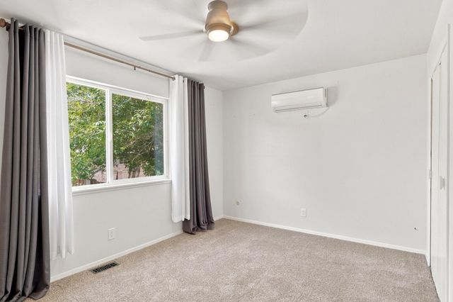 2722 June Street NE, Albuquerque, NM 87112
