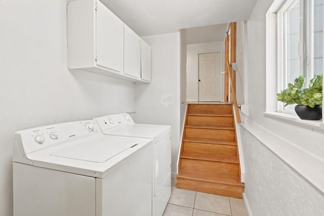2722 June Street NE, Albuquerque, NM 87112
