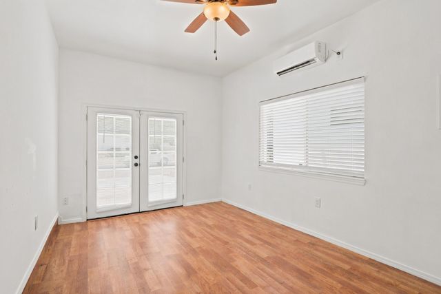 2722 June Street NE, Albuquerque, NM 87112