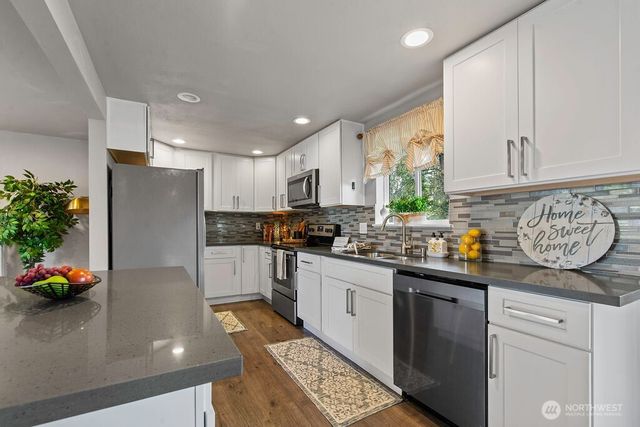 18331 38th Avenue S, Seatac, WA 98188