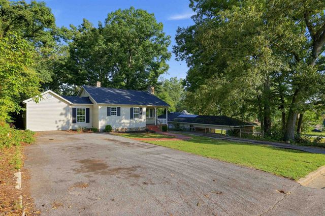 102 Overbrook Circle, Spartanburg, SC 29306