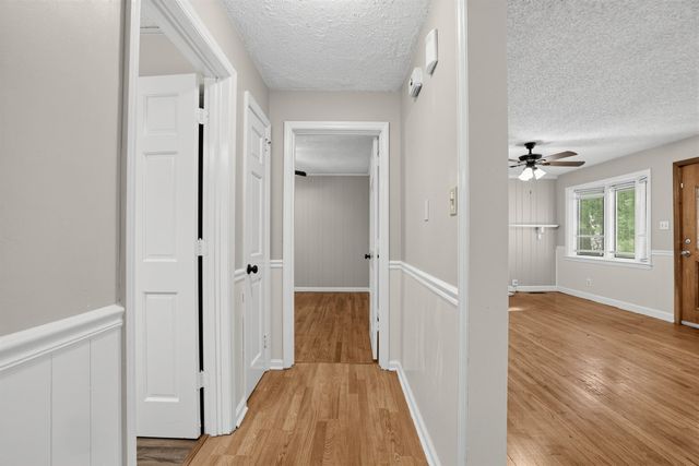 102 Overbrook Circle, Spartanburg, SC 29306