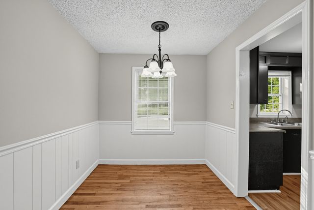 102 Overbrook Circle, Spartanburg, SC 29306