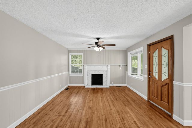 102 Overbrook Circle, Spartanburg, SC 29306