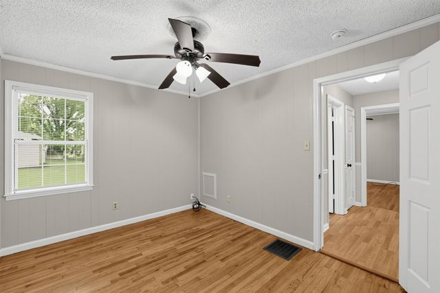 102 Overbrook Circle, Spartanburg, SC 29306