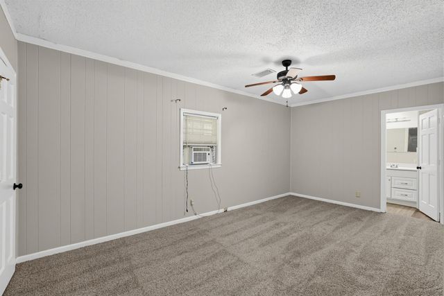102 Overbrook Circle, Spartanburg, SC 29306