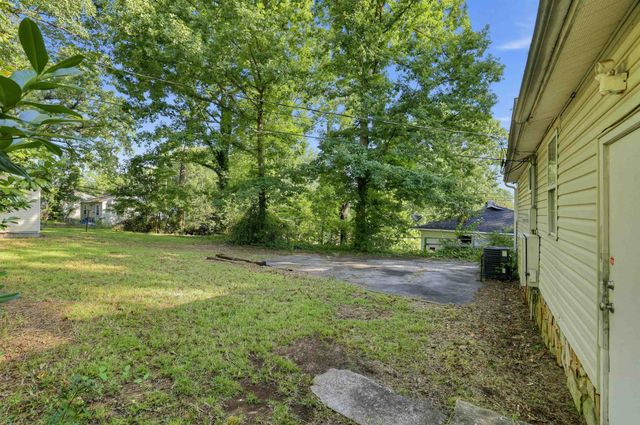 102 Overbrook Circle, Spartanburg, SC 29306