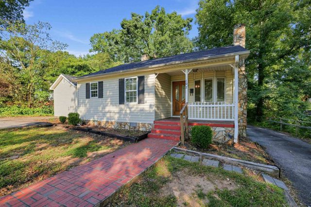 102 Overbrook Circle, Spartanburg, SC 29306