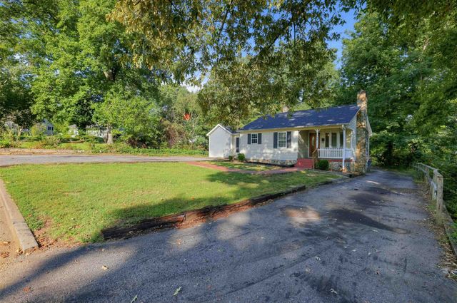 102 Overbrook Circle, Spartanburg, SC 29306