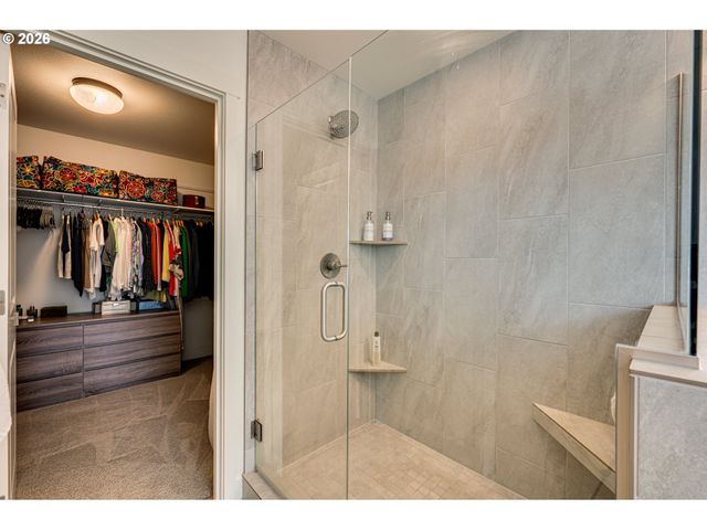 1123 E 2ND Way, La Center, WA 98629