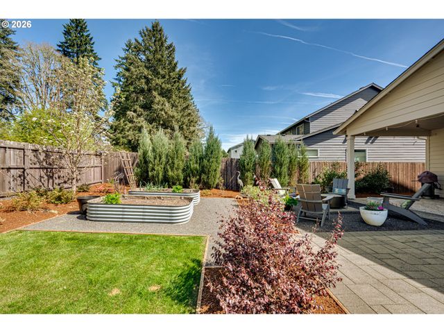 1123 E 2ND Way, La Center, WA 98629