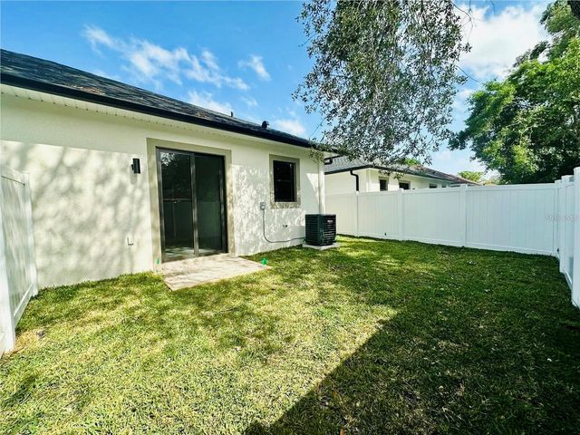 4106 N THATCHER AVENUE A, Tampa, FL 33614