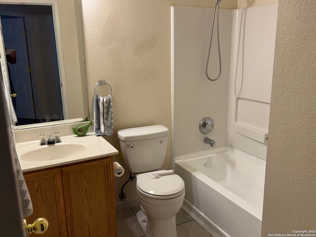 3430 Whisper Haven, Schertz, TX 78108