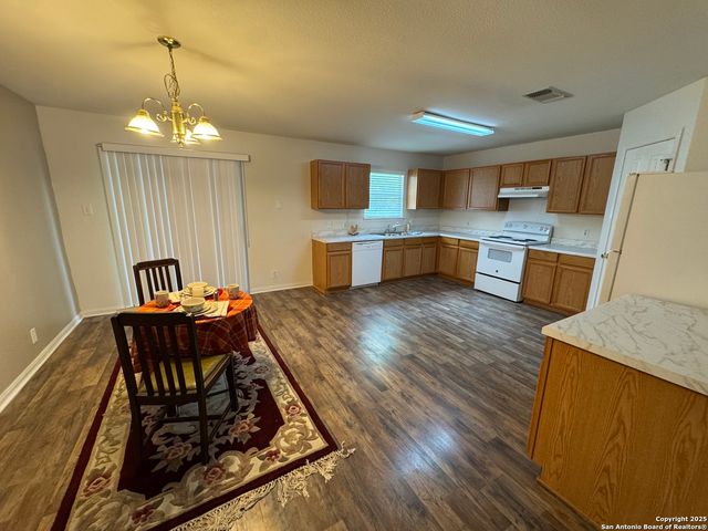 3430 Whisper Haven, Schertz, TX 78108