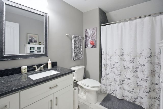 1830 Providence Rd, Northbridge, MA 01534