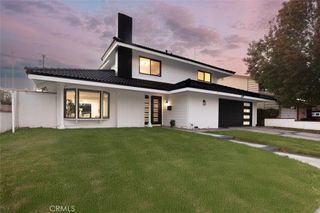 21621 Kaneohe Lane, Huntington Beach, CA 92646