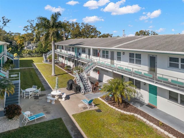 6050 21ST STREET N 17, St Petersburg, FL 33714