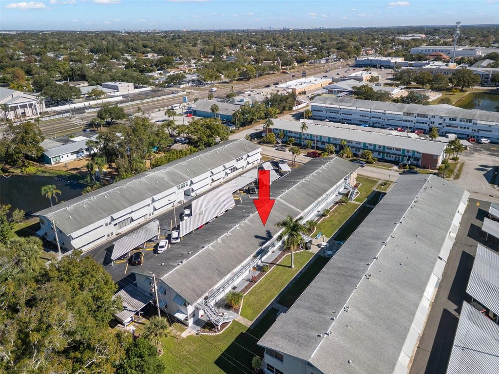 Image 20 of property listing at 6050 21ST STREET N 17, St Petersburg, FL 33714