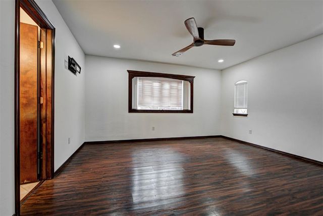 12700 Whitefield Circle, Oklahoma City, OK 73142