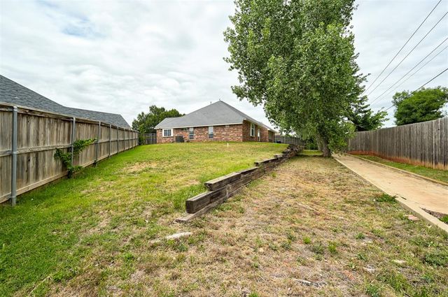 12700 Whitefield Circle, Oklahoma City, OK 73142