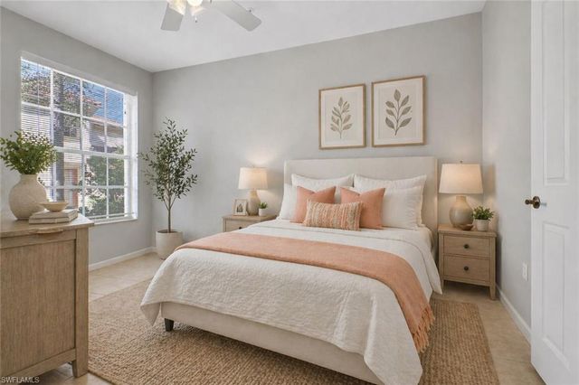 7844 Clemson ST 102, Naples, FL 34104