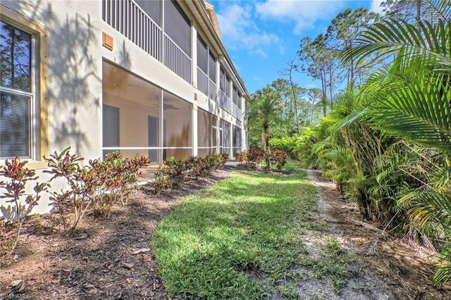 7844 Clemson ST 102, Naples, FL 34104
