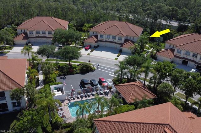 7844 Clemson ST 102, Naples, FL 34104