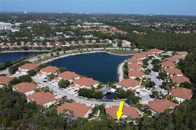 7844 Clemson ST 102, Naples, FL 34104